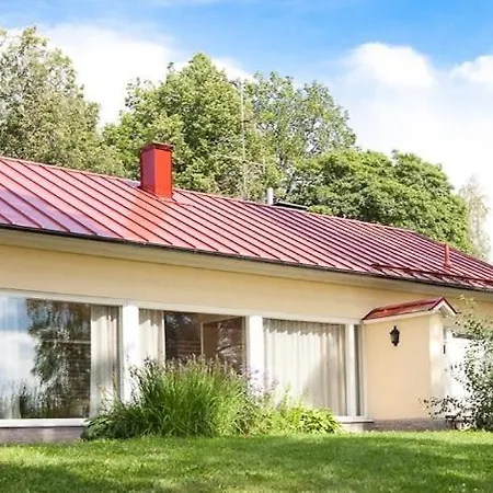 Apartment Pehtoori 1 Hahkialan Kartanon Vierastalon Huoneisto *